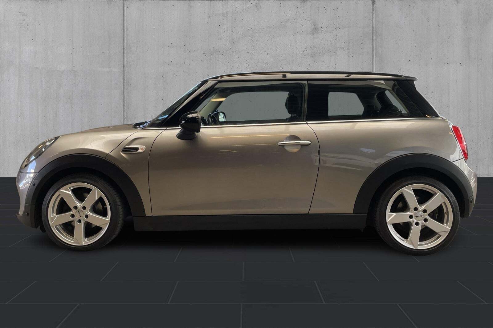 Mini Cooper 1,5 aut.