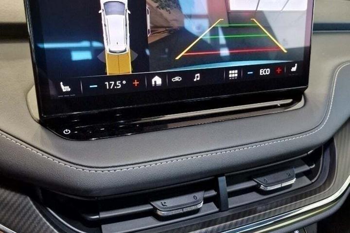 Grøn Skoda Enyaq fra 2021