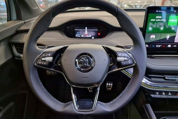 Grøn Skoda Enyaq fra 2021