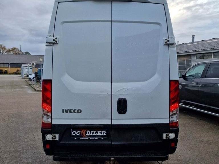 Iveco Daily 3,0 35C17 12m³ Van
