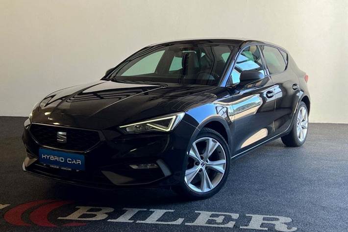 Sort Seat Leon fra 2021 set udefra