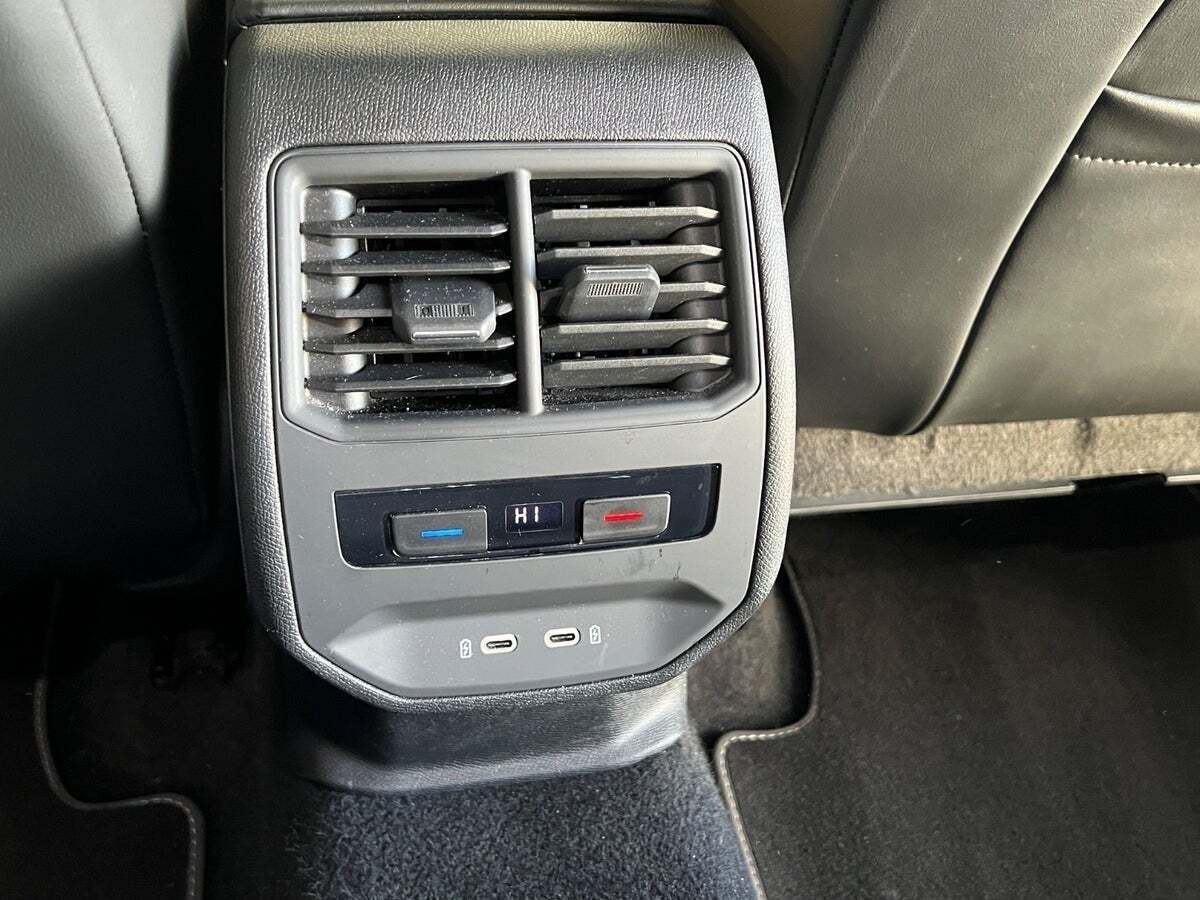 Sort Seat Leon fra 2021