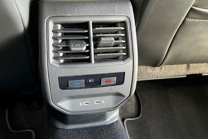 Sort Seat Leon fra 2021