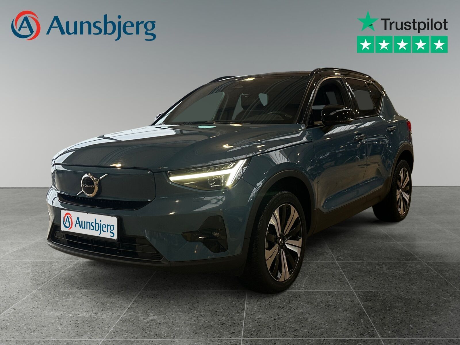 Volvo XC40 P6 ReCharge Plus