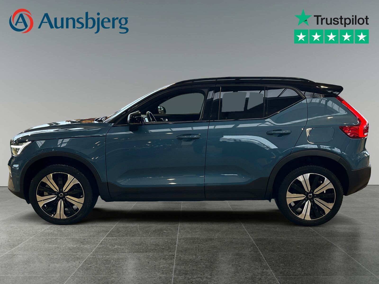 Volvo XC40 P6 ReCharge Plus