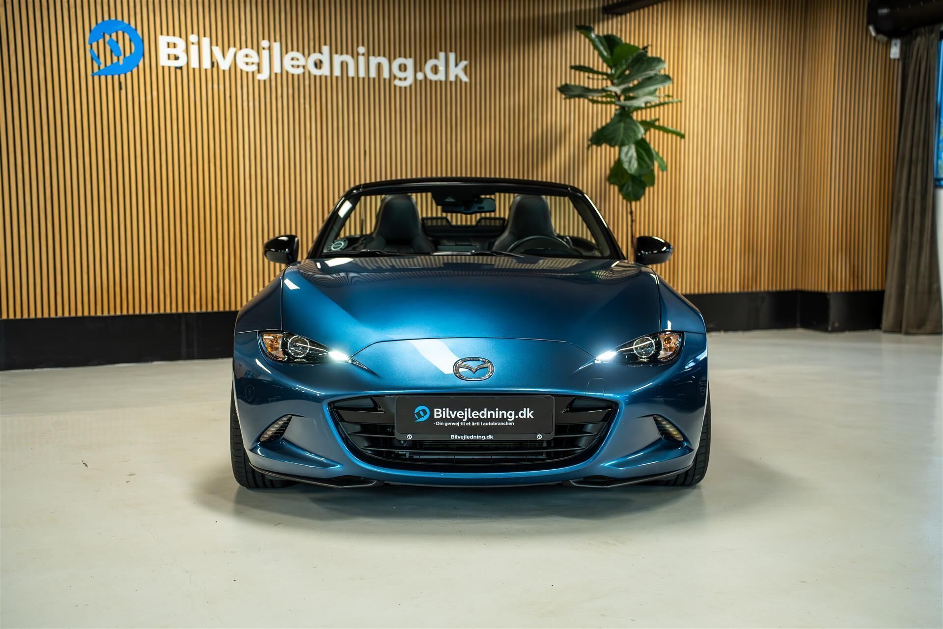 Mazda MX-5 1,5 RF Skyactiv-G Edition-pakke 131HK Cabr. 6g