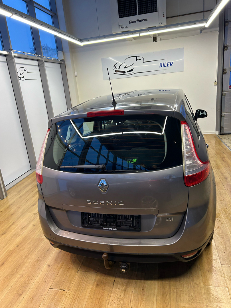 Renault Grand Scénic 1,9 7 pers. DCI FAP Dynamique 130HK 6g