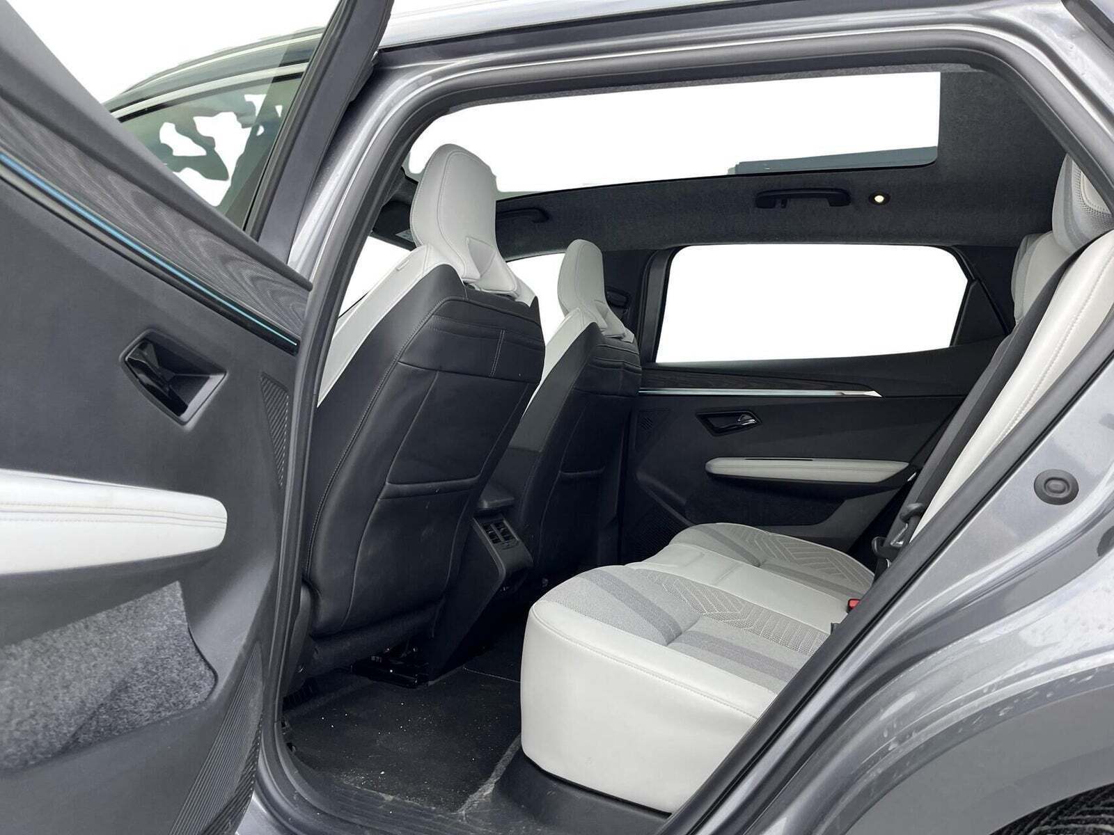 Renault Scenic E-Tech 87 Iconic