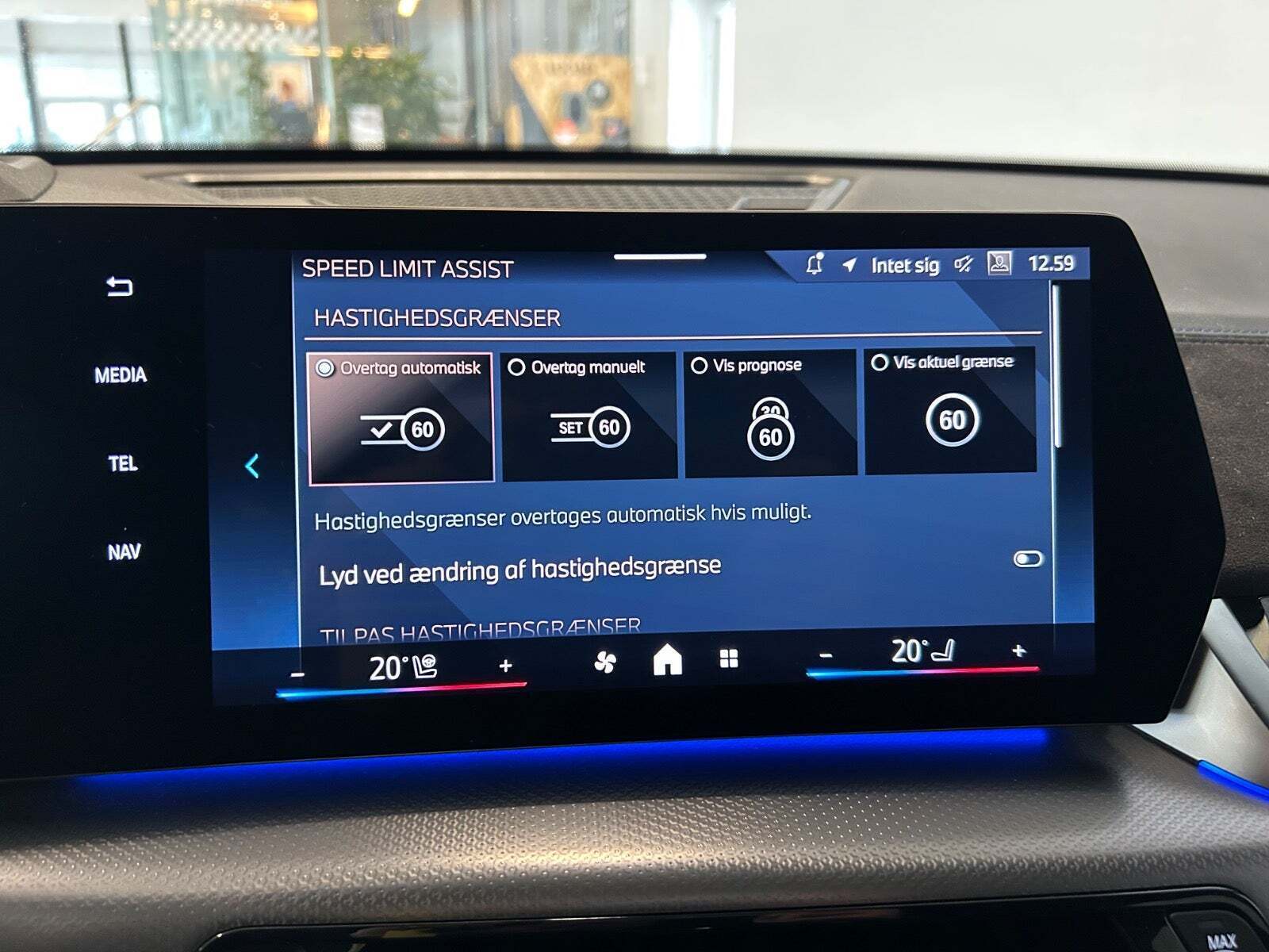 Sort BMW iX2 fra 2025