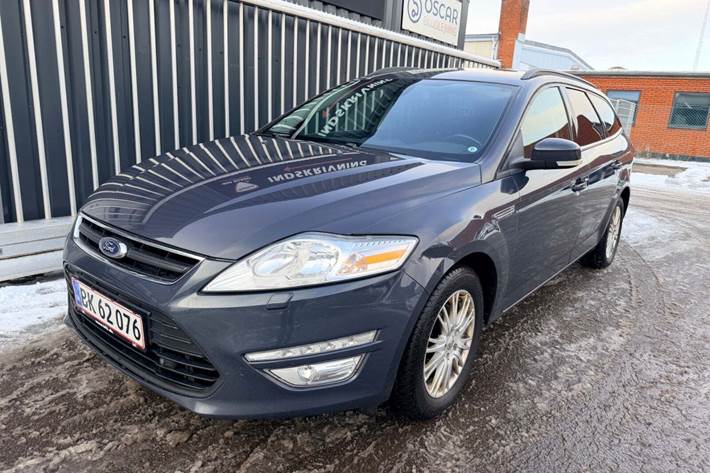 undefined Ford Mondeo fra 2012 set udefra