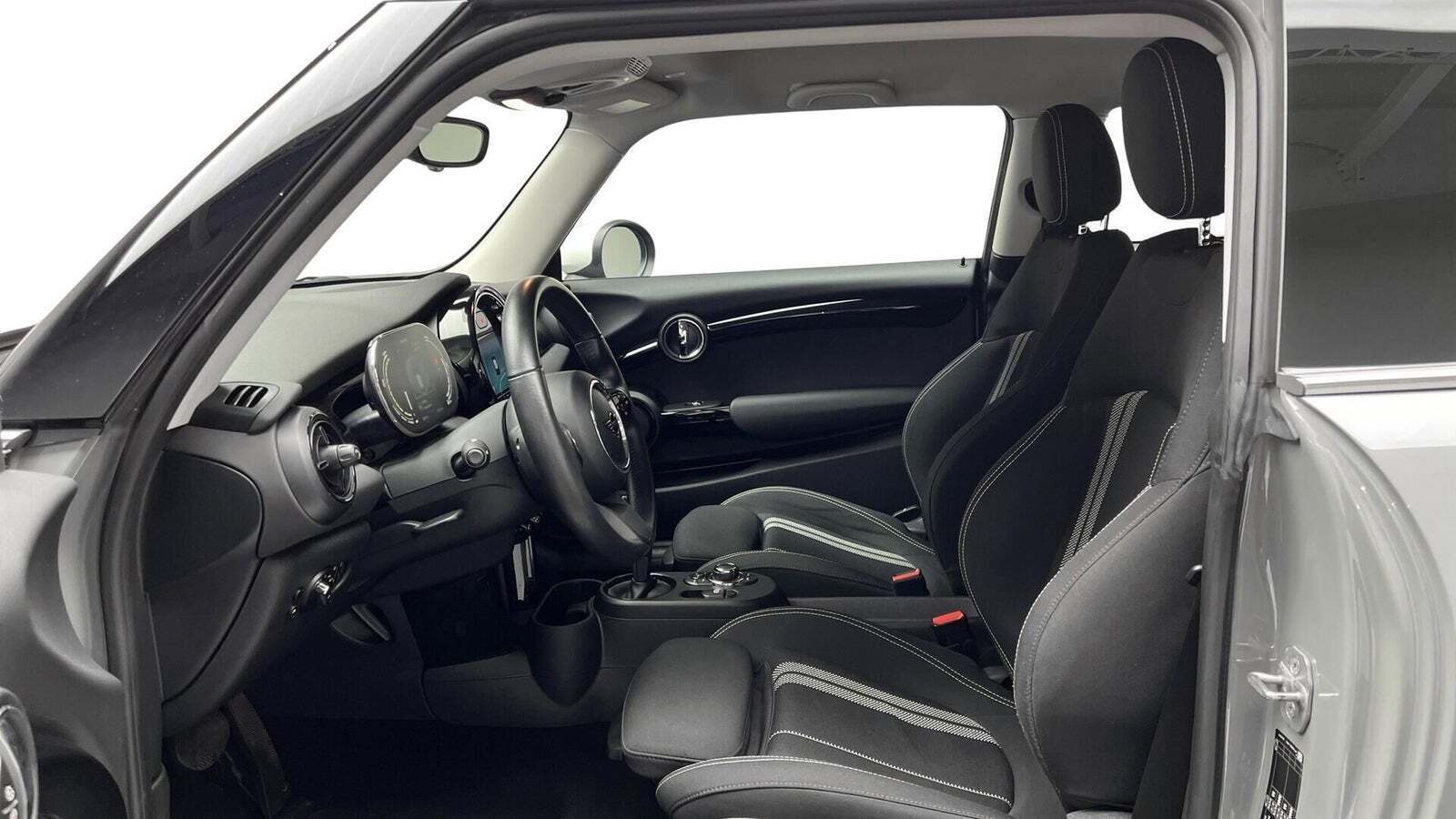 Mini Cooper SE Essential