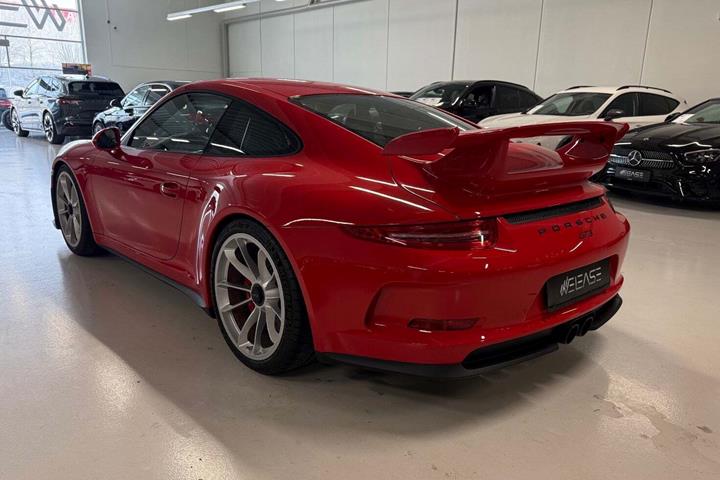 Rød Porsche 911 GT3 fra 2015