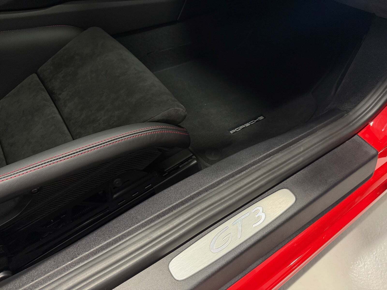 Rød Porsche 911 GT3 fra 2015