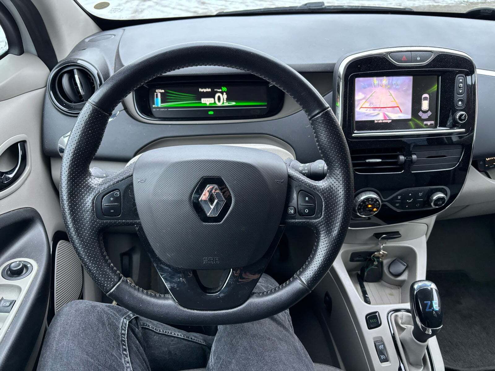 Hvid Renault Zoe fra 2016