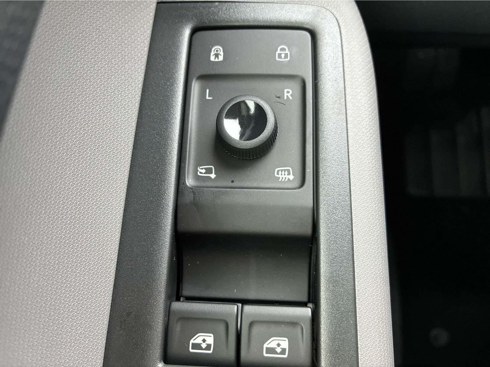 Sølv VW ID.Buzz fra 2026