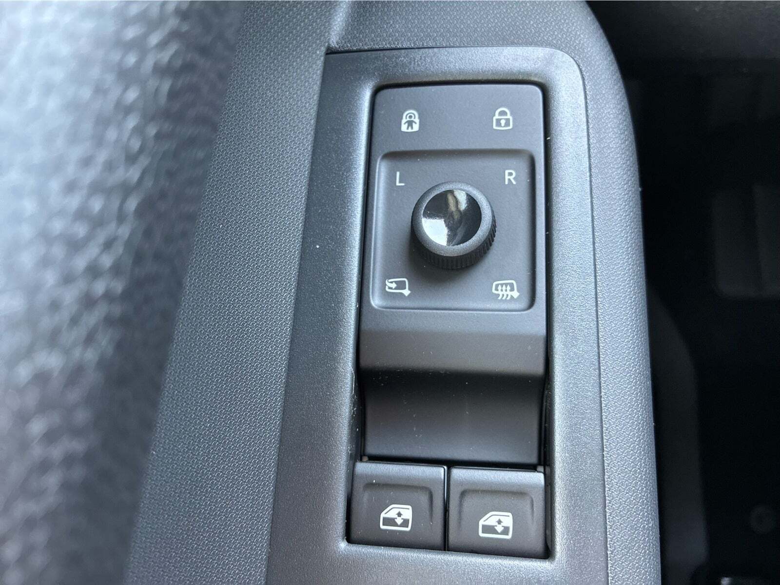 Sølv VW ID.Buzz fra 2026