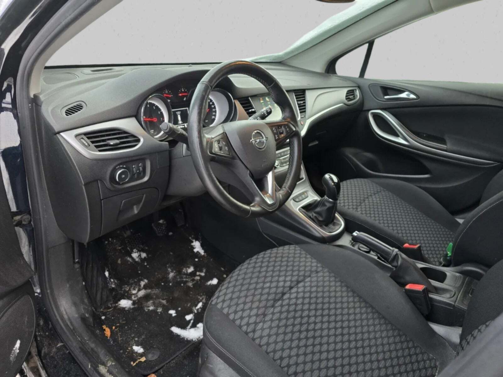 undefined Opel Astra fra 2018