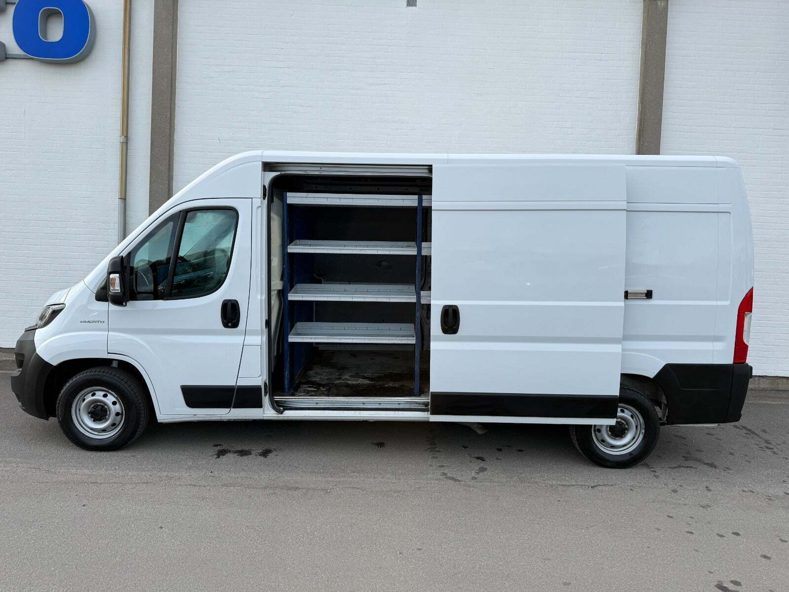Fiat Ducato 35 2,2 MJT 140 Kassevogn L3H2 Pro+