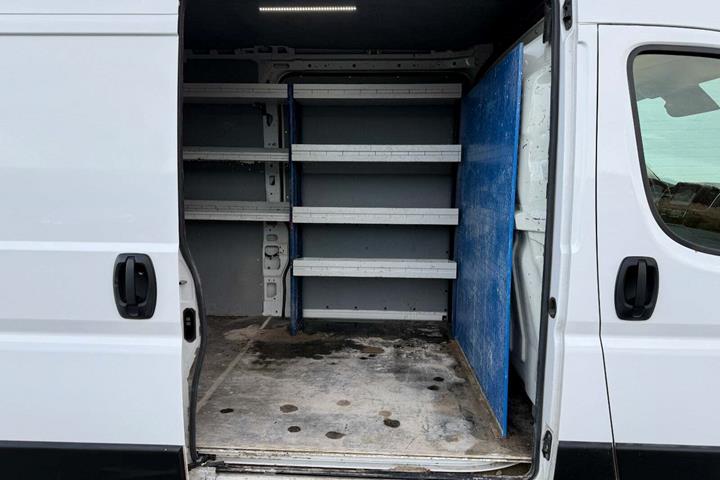 Hvid Fiat Ducato 35 fra 2021