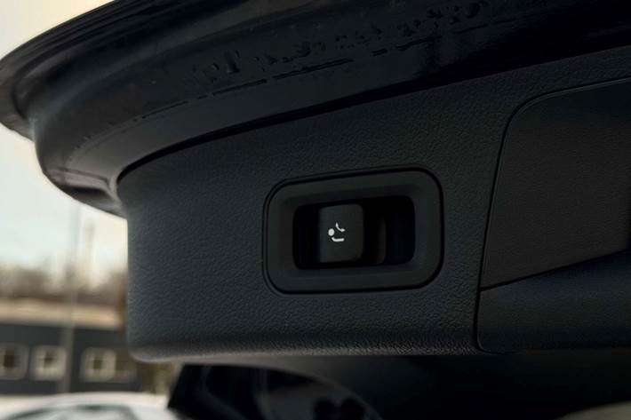 Sort Mercedes EQA250+ fra 2024