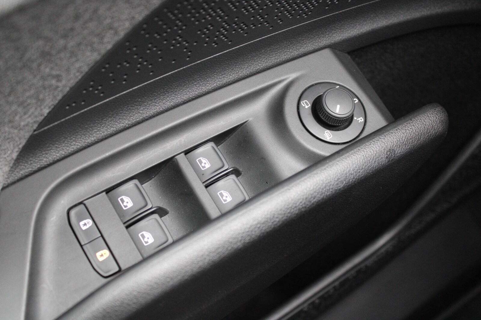 Sort Skoda Enyaq fra 2025