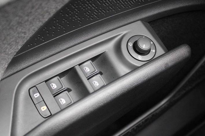 Sort Skoda Enyaq fra 2026