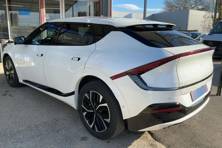 Hvid Kia EV6 fra 2022