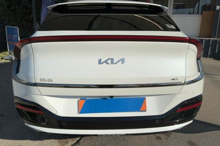Hvid Kia EV6 fra 2022