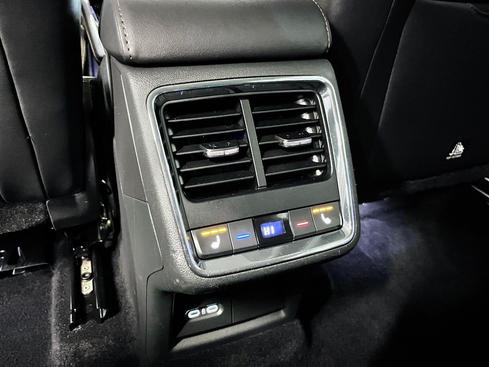 Sølv Skoda Enyaq fra 2021