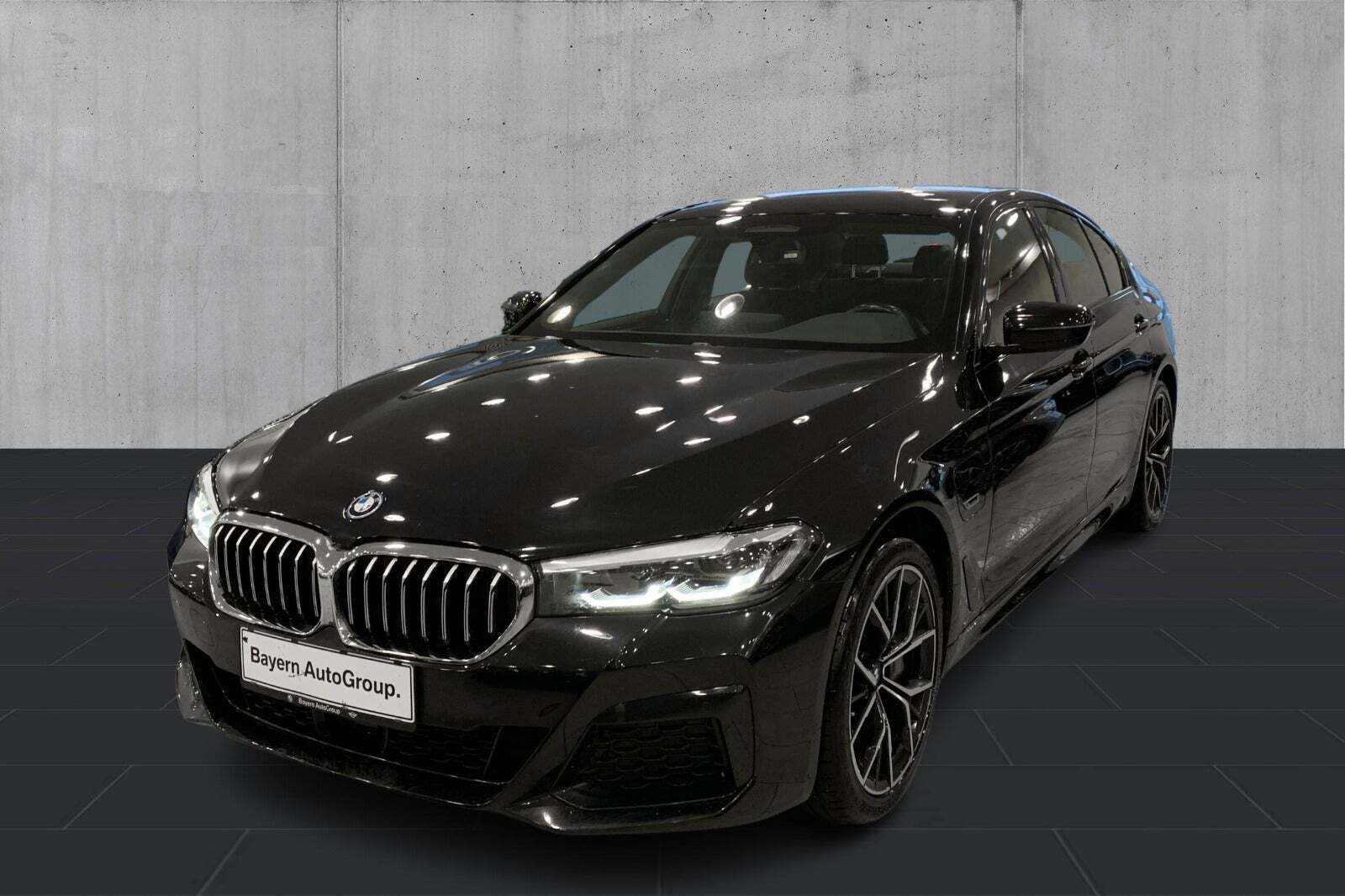 undefined BMW 545e fra 2022