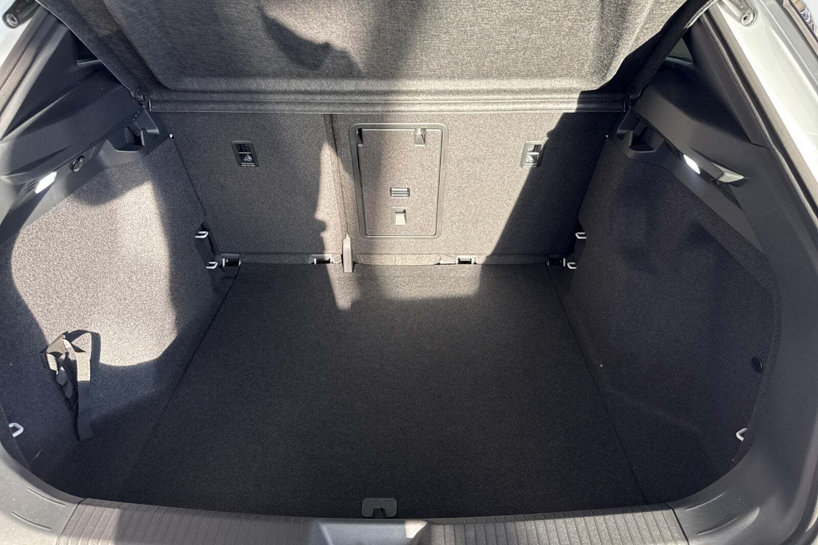 Hvid VW ID.4 fra 2026