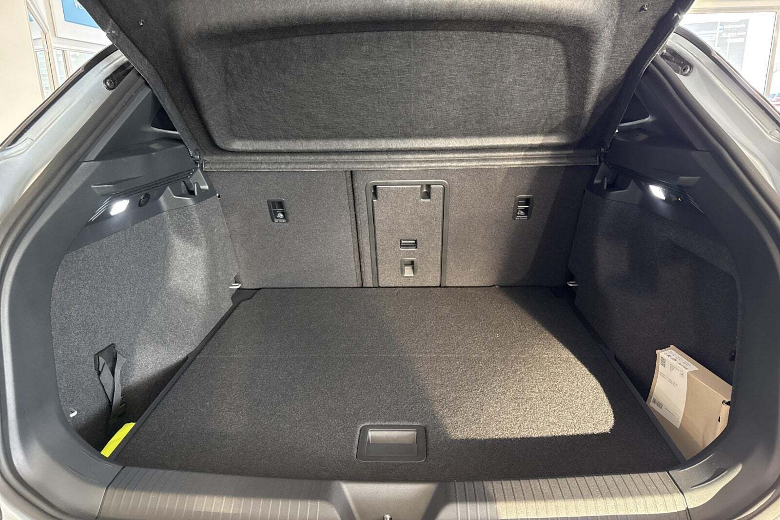 Sølv VW ID.4 fra 2026