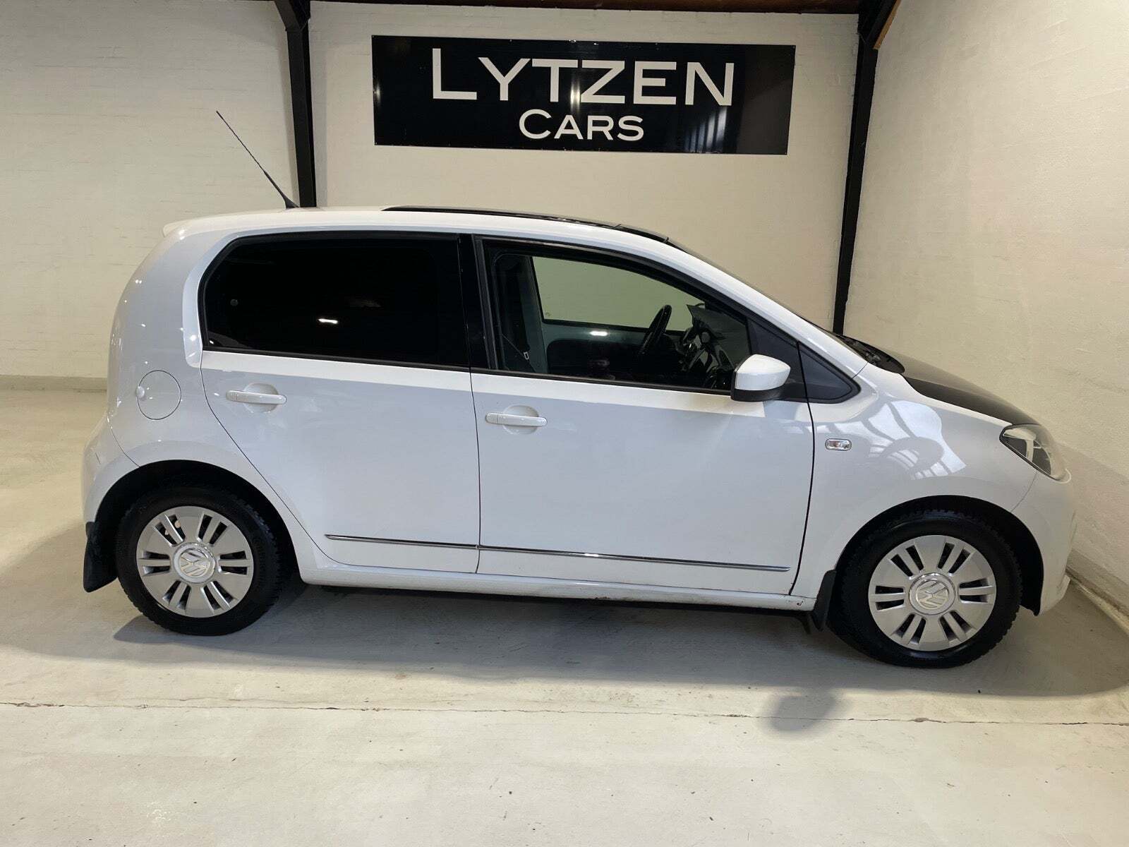 VW UP! 1,0 75 High Up!