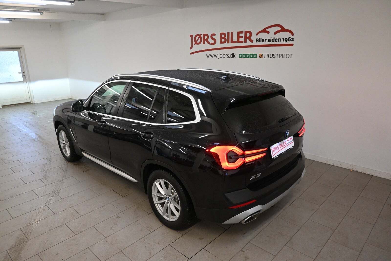 Sort BMW X3 fra 2023