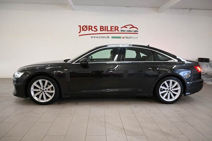 Grå Audi A6 fra 2021