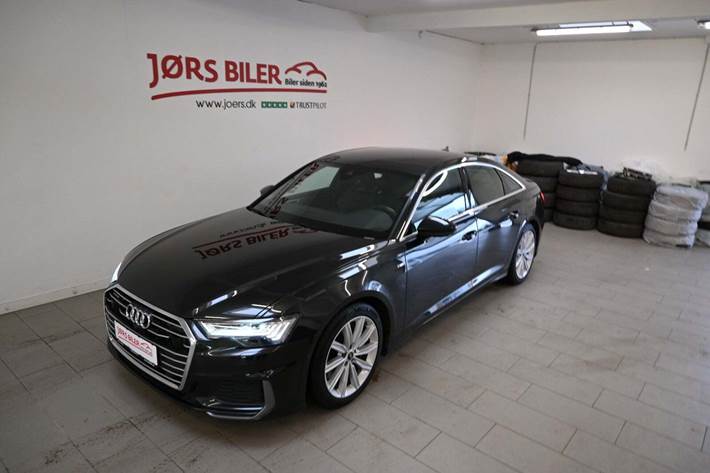Grå Audi A6 fra 2021