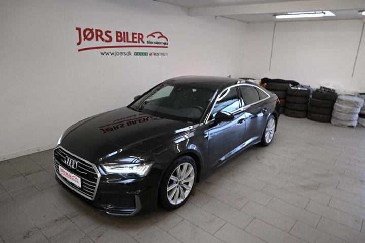 Grå Audi A6 fra 2021