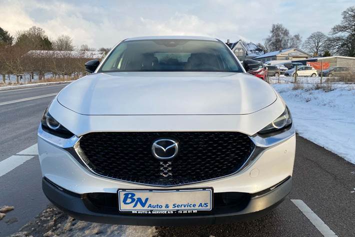 Hvid Mazda CX-30 fra 2023