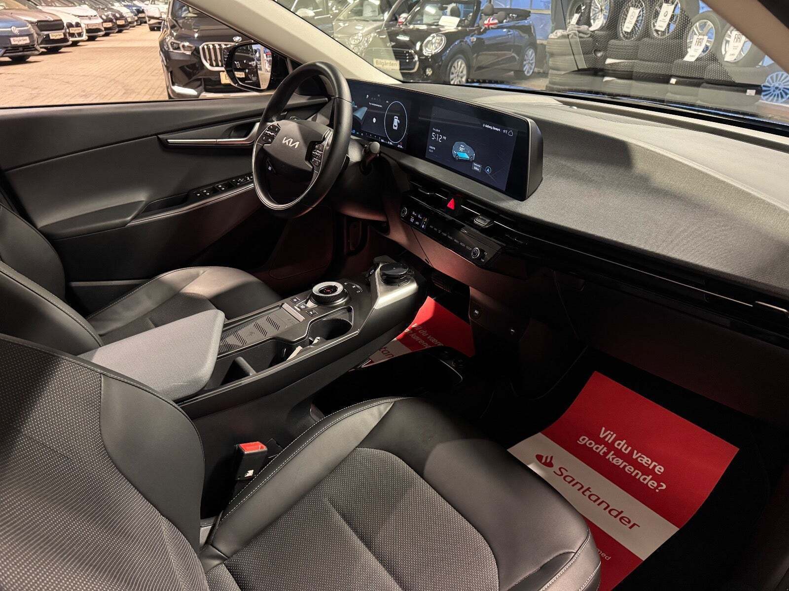 Blå Kia EV6 fra 2024