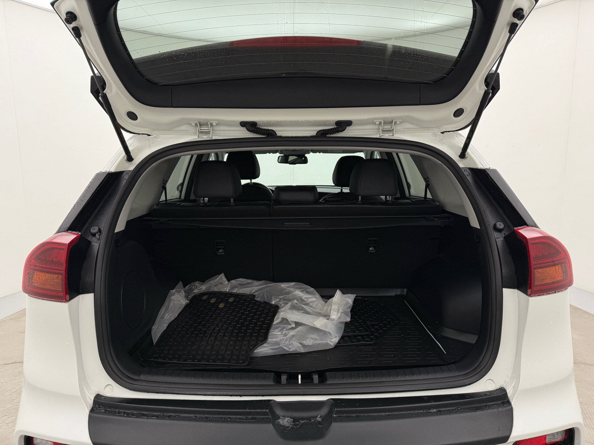 Hvid Kia e-Niro fra 2021