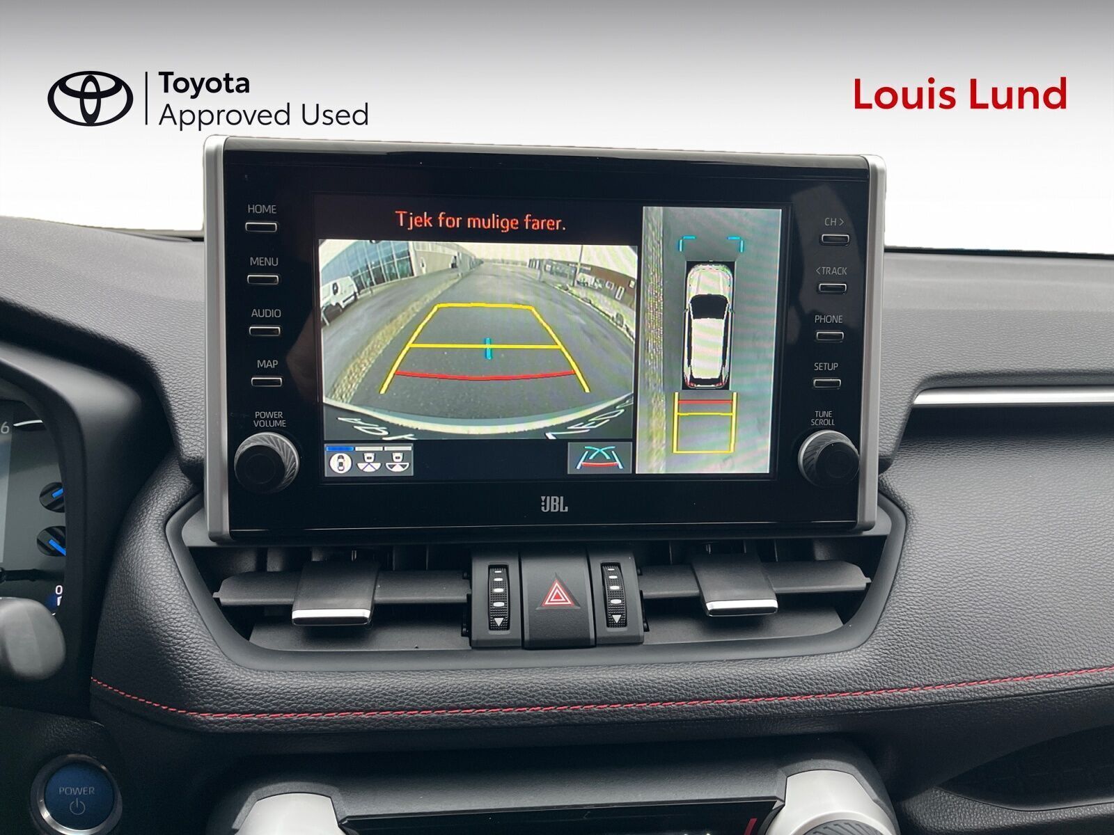 Hvid Toyota RAV4 Plug-in fra 2022