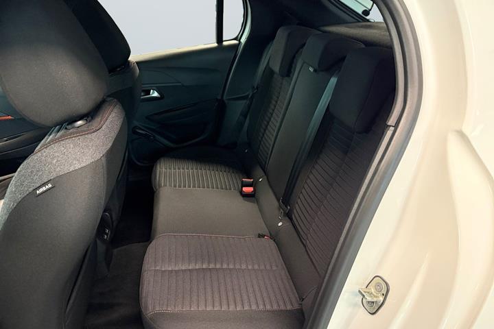 Hvid Peugeot e-208 fra 2021