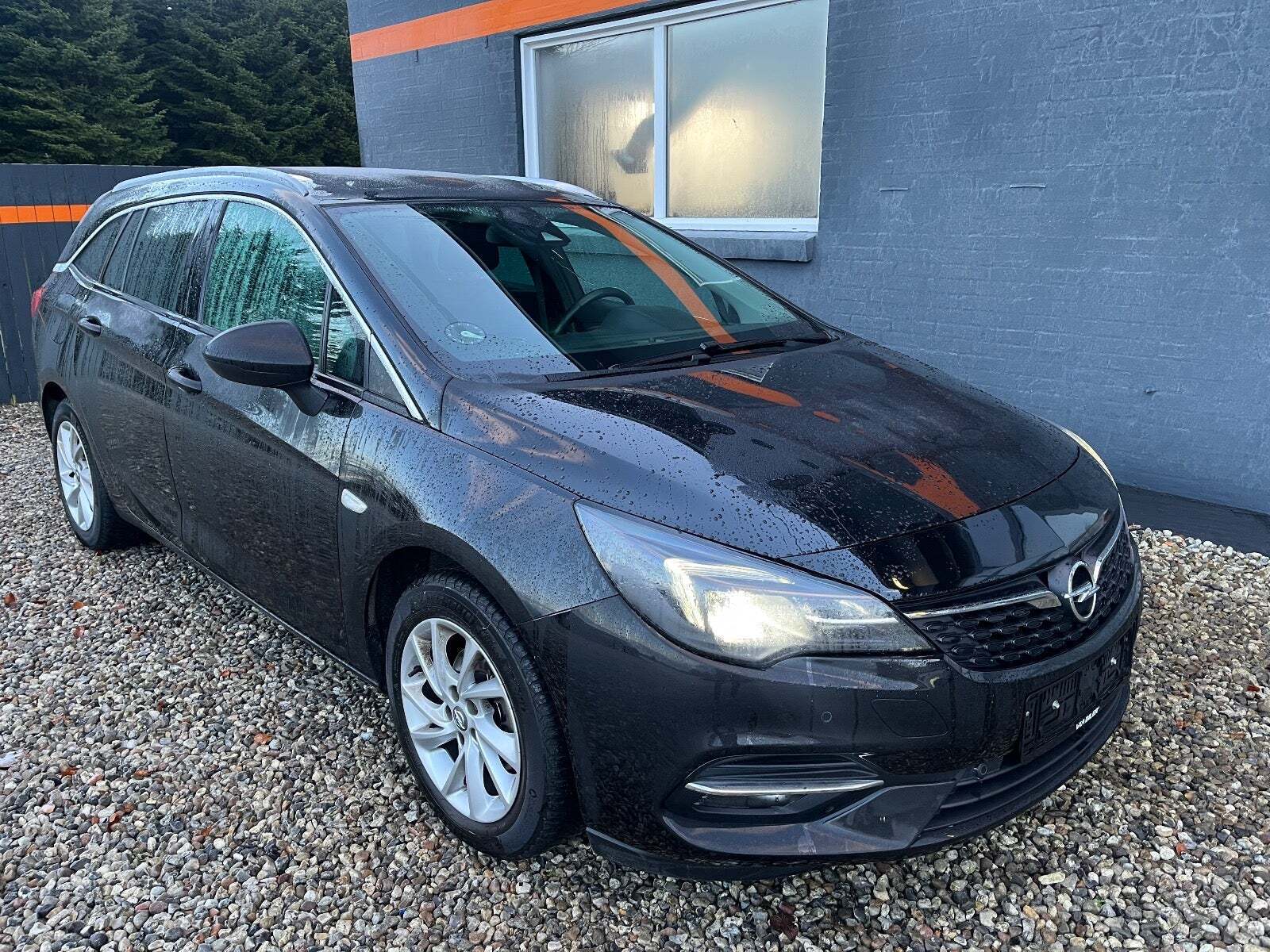 Opel Astra 1,2 T 110 Elegance Sports Tourer