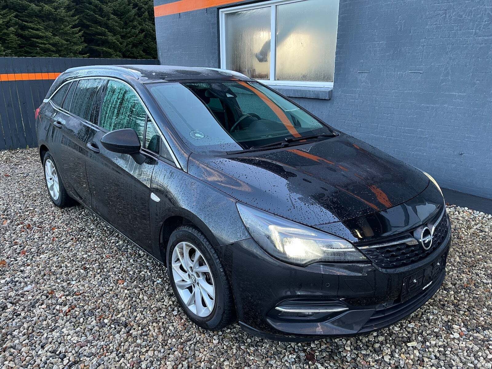 Opel Astra 1,2 T 110 Elegance Sports Tourer