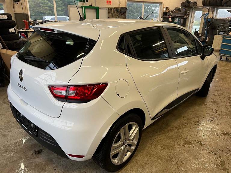 Renault Clio IV 0,9 TCe 75 Zen