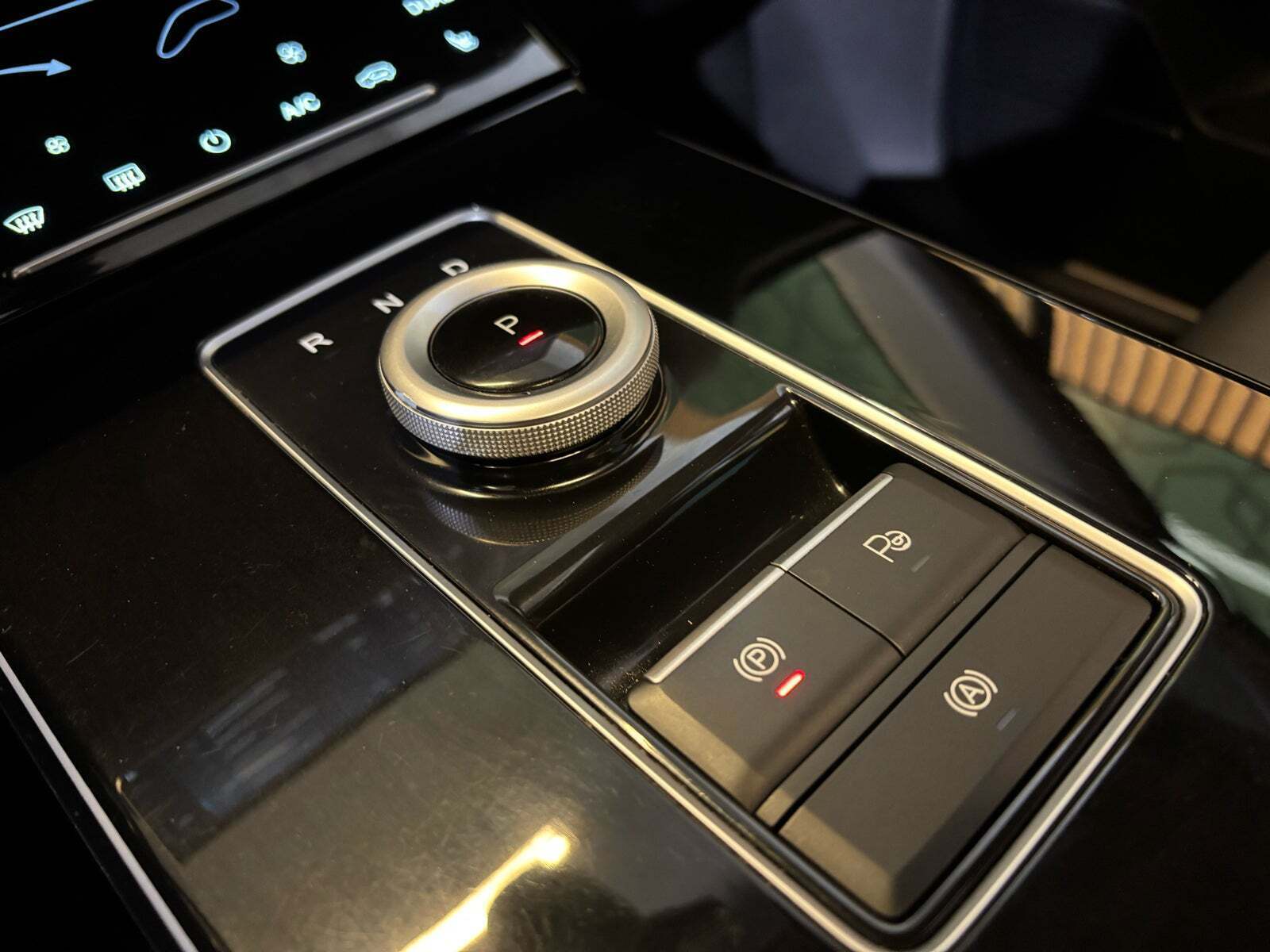 Blå Aiways U5 fra 2021