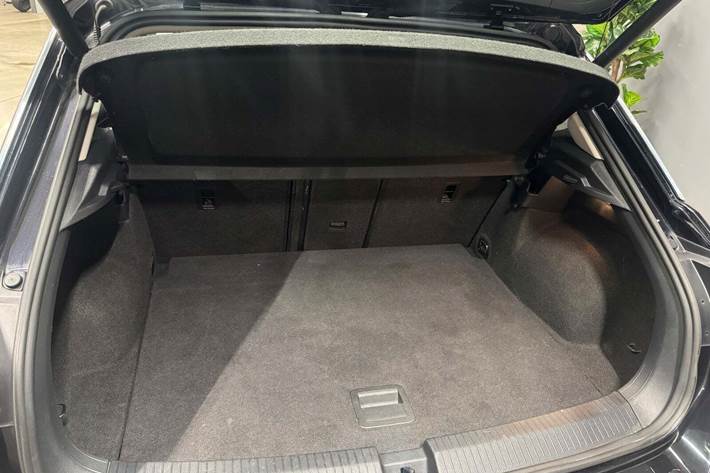 Sort VW T-Roc fra 2019