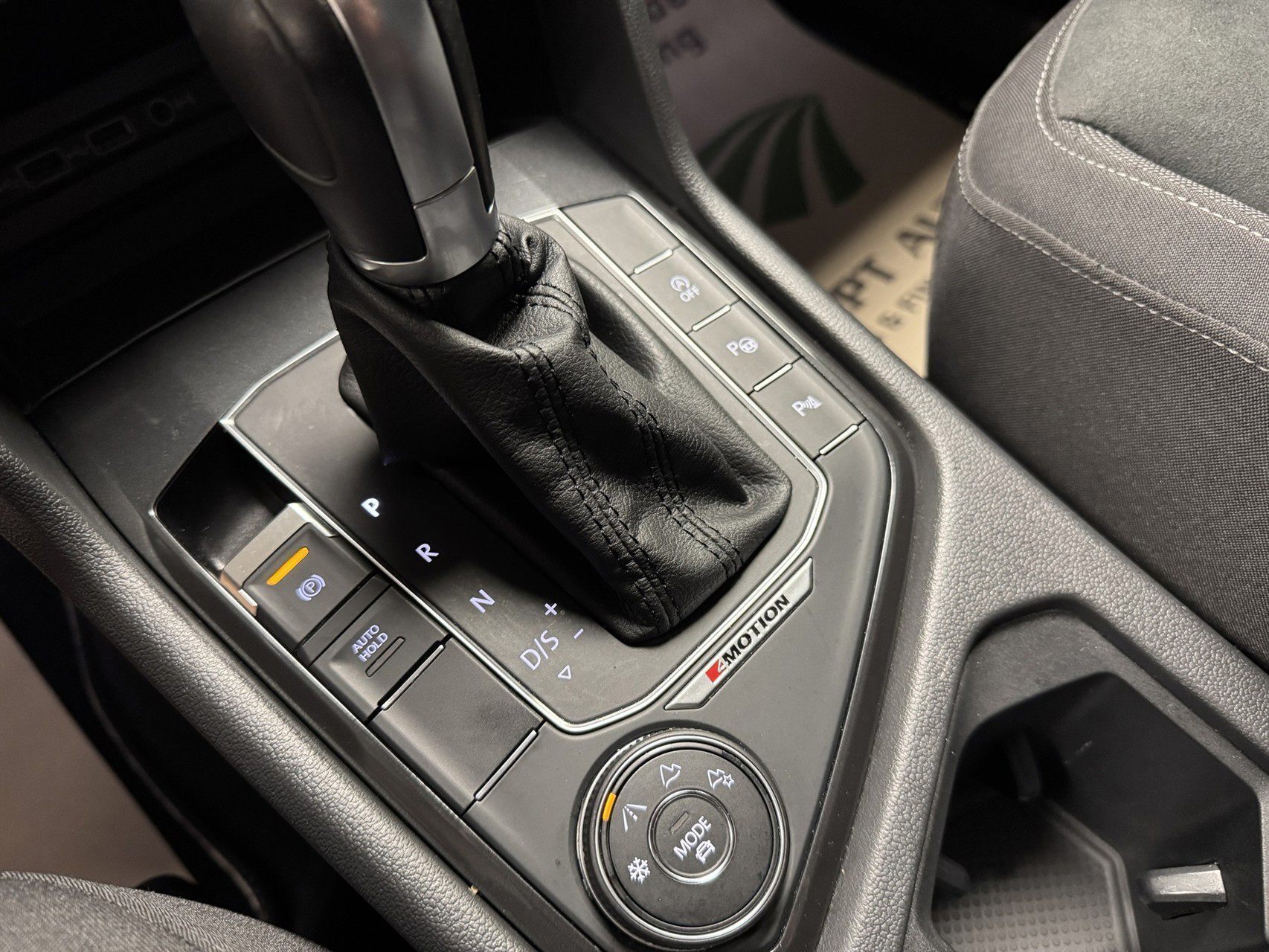 Sort VW Tiguan fra 2018