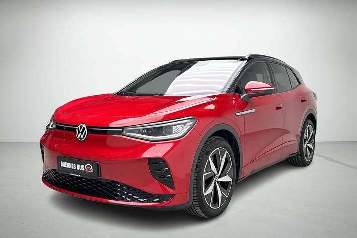 Rød VW ID.4 fra 2022 set udefra
