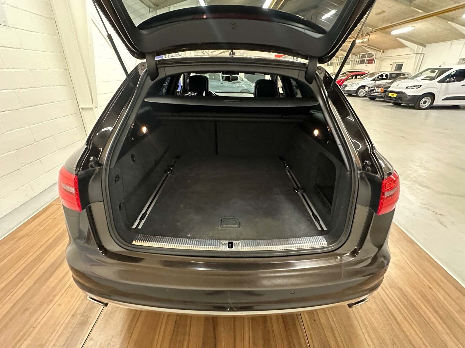 Audi A6 Allroad 3,0 TDi 313 quattro Tiptr.